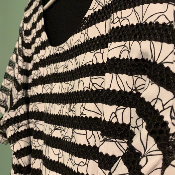 Textured Alfani Black and White Striped Tie-Waist Short-Sleeve Top - Picture 4 of 9